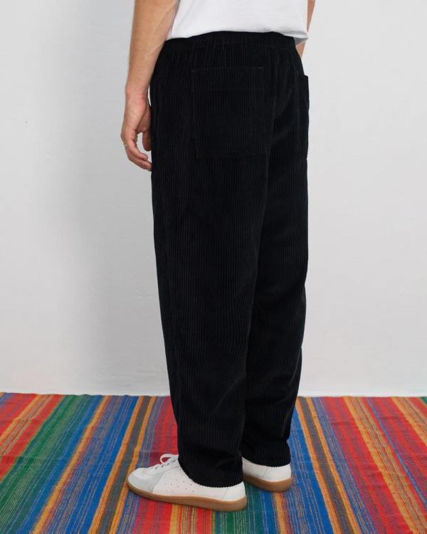 Rotholz_Cord_Wide_Pant_Soft_Black_2